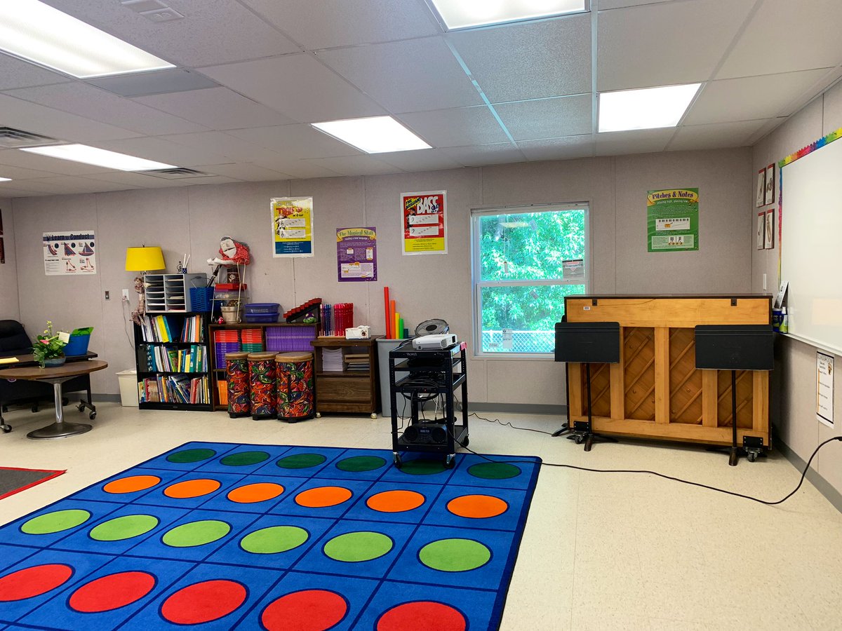 ReamsMusicRoom's tweet photo. Finally able to say Reams is ready to make some music this year!! 
#musicteacher #elementary #orffschulwerk #musicmaking #newschoolyear #oneCCPS https://t.co/KDwqqEg0Nz
