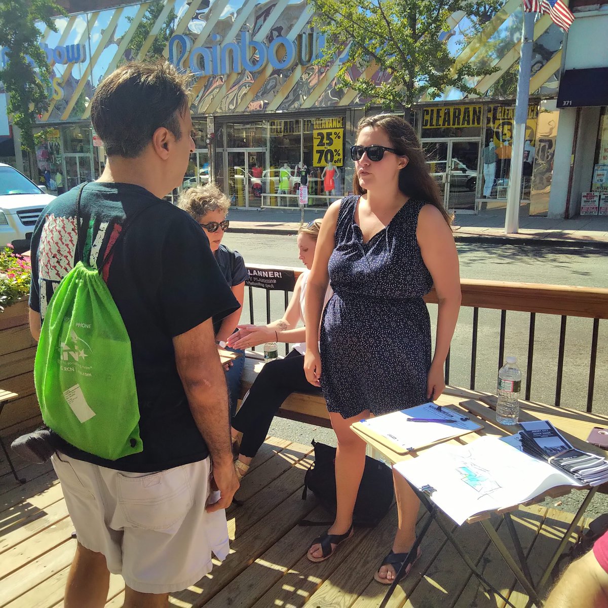 CentralAveSID's tweet photo. Shout out #JerseyCityNJ Planners @TMarione, @lindsey_sigmund, Mallory Clark, & Elias Guseman 4 #CentralAve #AskAPlanner event! Thanks 4 being accessible 2 residents, workers, seniors, & visitors. New appreciation 4 #Parklets, #urbanplanning, #parkingstudy, & #MainStreetCommunity. https://t.co/sjov54dJya