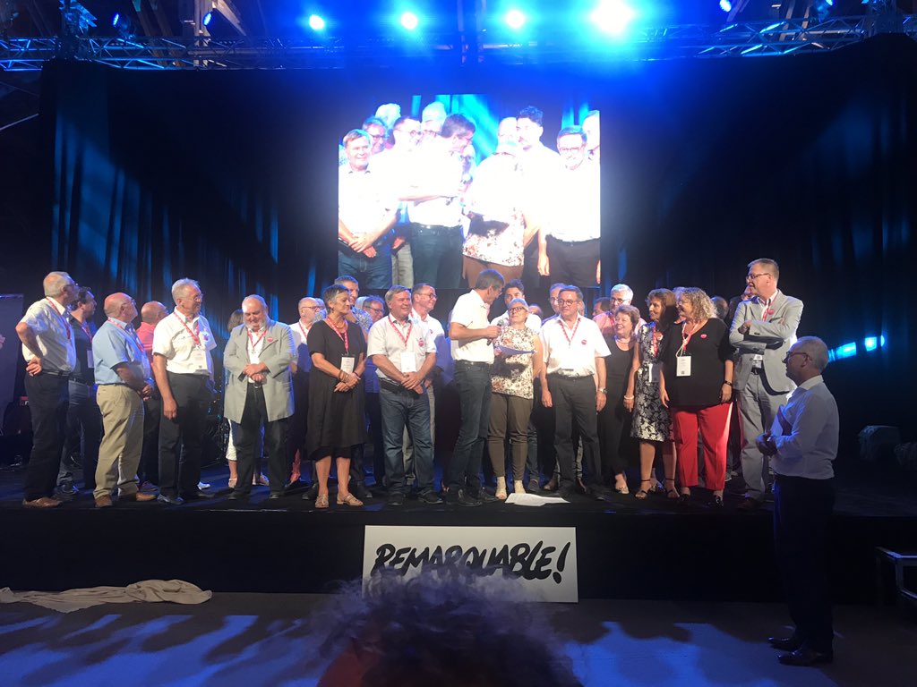 Remarquable ! <a href="/MulhouseAgglo/">Mulhouse Alsace Agglomération - m2A</a> autour d'une équipe en action : élus, Maires, Vice-présidents et @FabianJORDANm2A son Président pour un moment d'échange, de partage et de convivialité autour des projets co-portés sur le territoire.