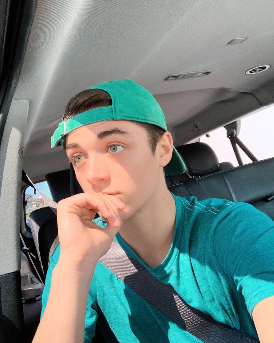 asherangel's tweet photo. 💚💚 https://t.co/NjdxYUcFRJ