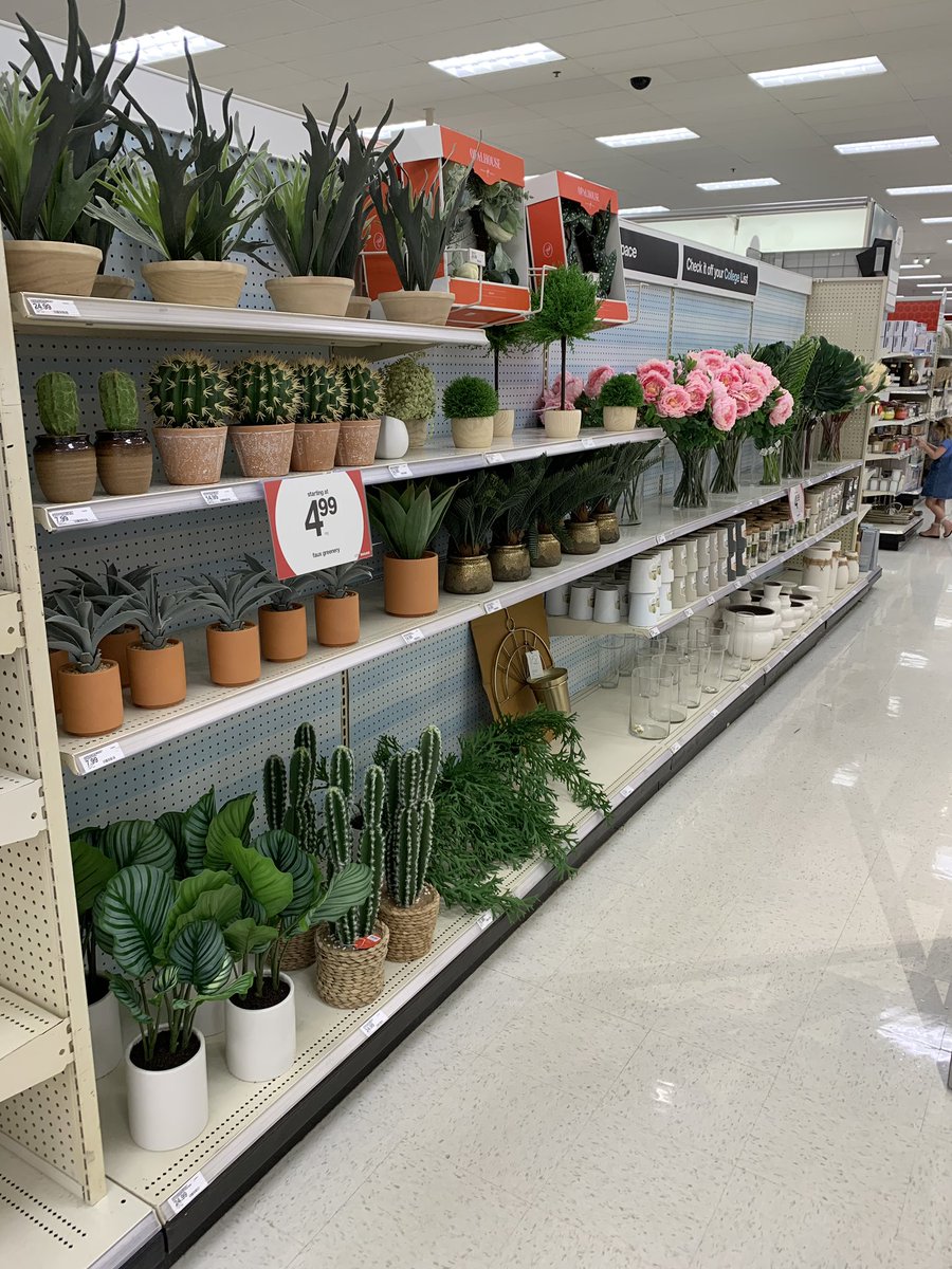wsb3486's tweet photo. Home Refresh!!! ❤️❤️@gloriamaj @Ryan75Loretta @BethGates23 https://t.co/8PvXR34wx1