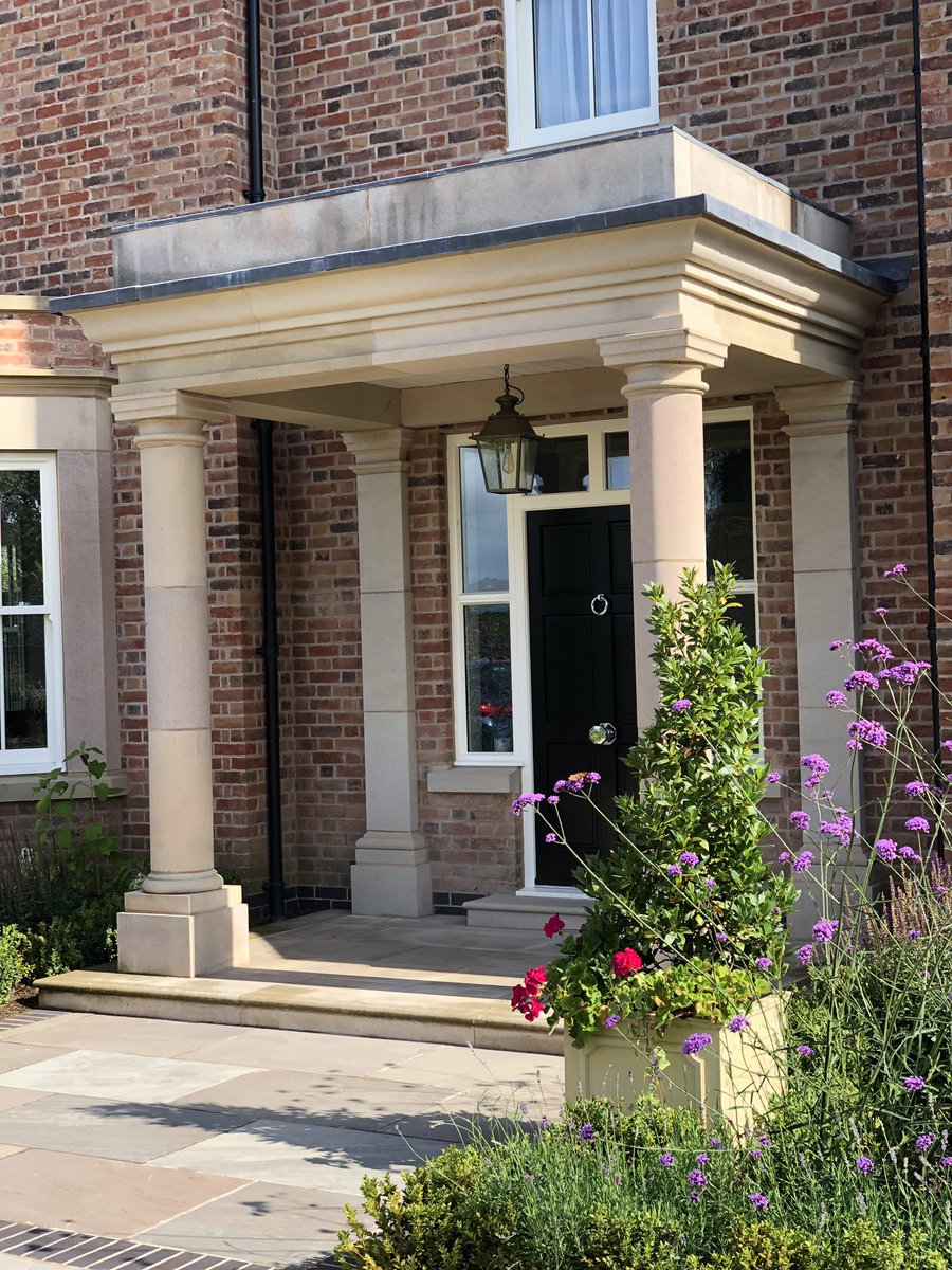 LtdNdl's tweet photo. Landscaping on a recently completed job #shirley #NDL #Stunning https://t.co/YWneeDPLf2