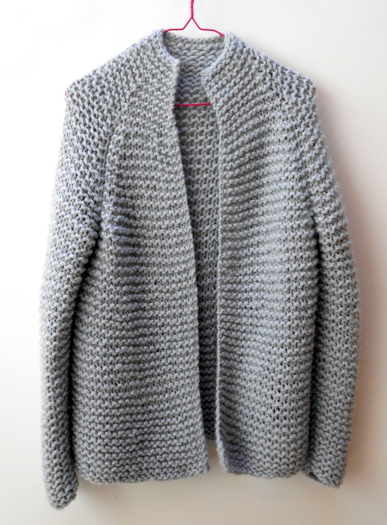 knithacker's tweet photo. Designer Spotlight: Chunky-Knit Sweater Patterns, Good For Beginner Knitters Too ... Finally Sweater Weather! π https://t.co/96HMwdVuBR #knitting #firstsweater #handmade #diy #chunkyknit #knitwear #knit #sweaterweather https://t.co/dKuKjwXLah