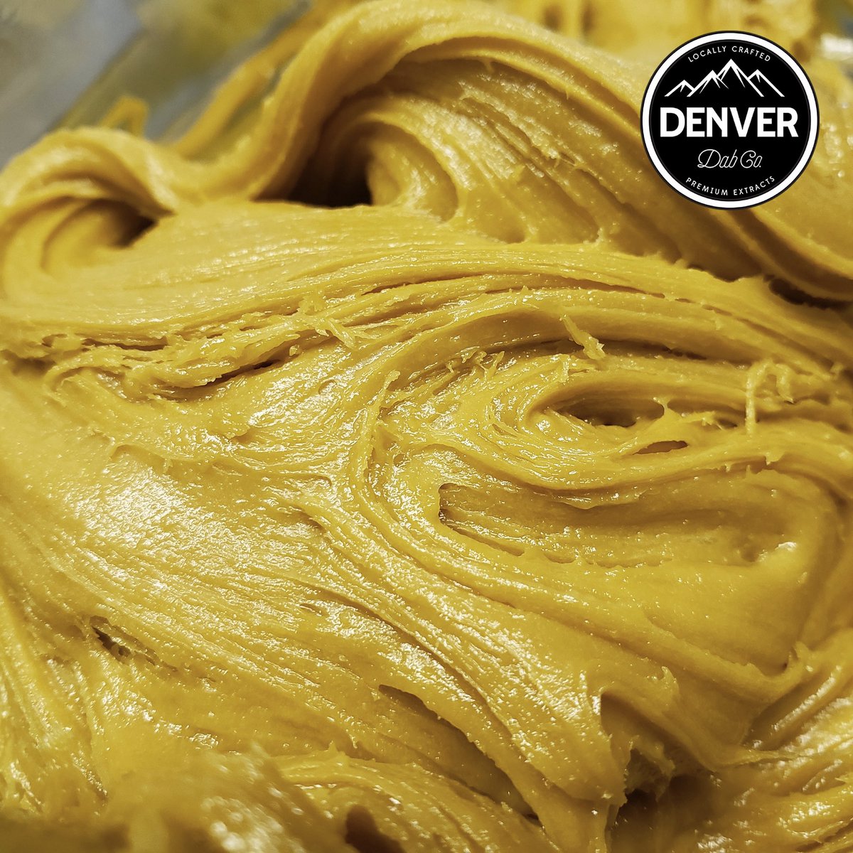DenverDabCo's tweet image. A nice closeup of Wax making for your Friday!!!