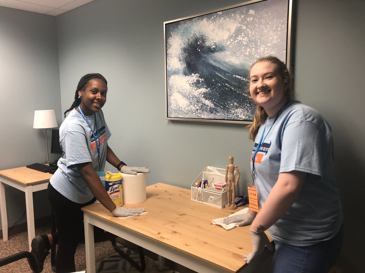 SalemState's tweet photo. From updating physician contacts to building furniture and making meeting spaces sparkle, Vikings made an impact at Children’s Friend and Family Services of Salem today! @JRISocialJstce #SSUservice https://t.co/ehbYz2LaRE