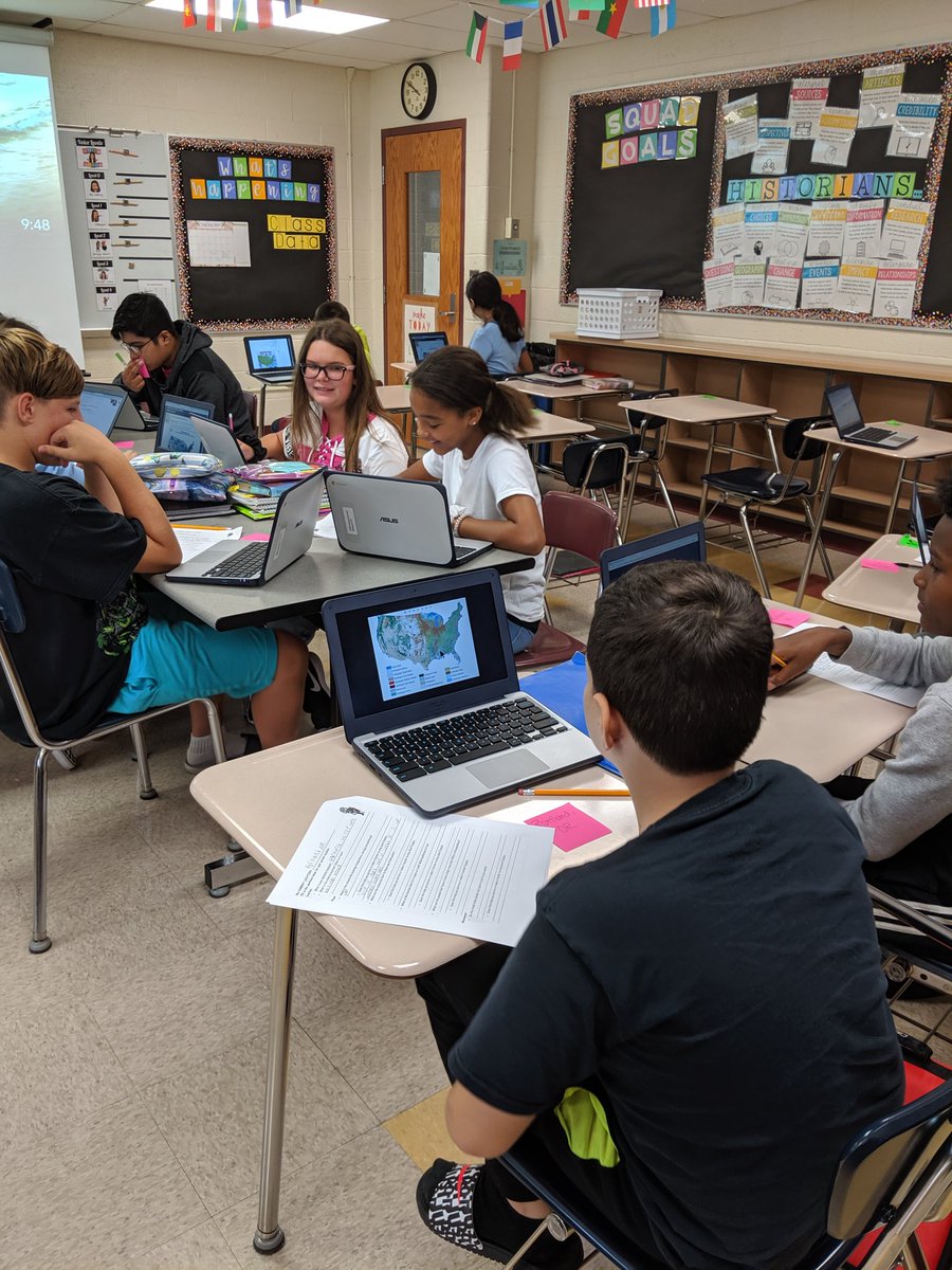 foxhistoryclass's tweet photo. Students are showing off their understanding of the 5 Themes of Geography to see if they can survive the Zombie Apocalypse! 
#BigBlueOnTheMove
#yeahimagriffin https://t.co/wPUoPhF5W8