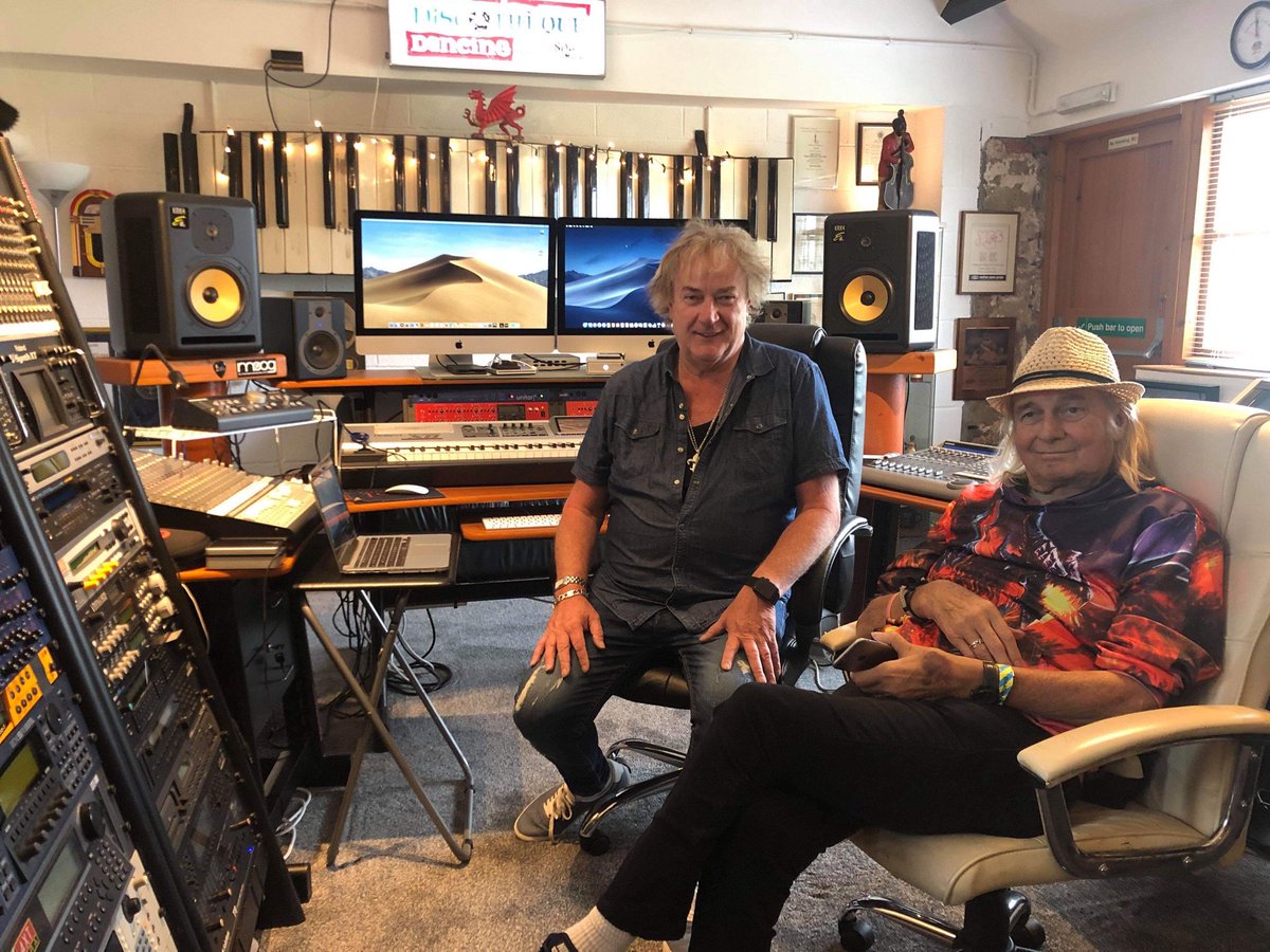 Hard at work in the studio yesterday with my good friend, king drummer and Yes bandmate, Alan White.