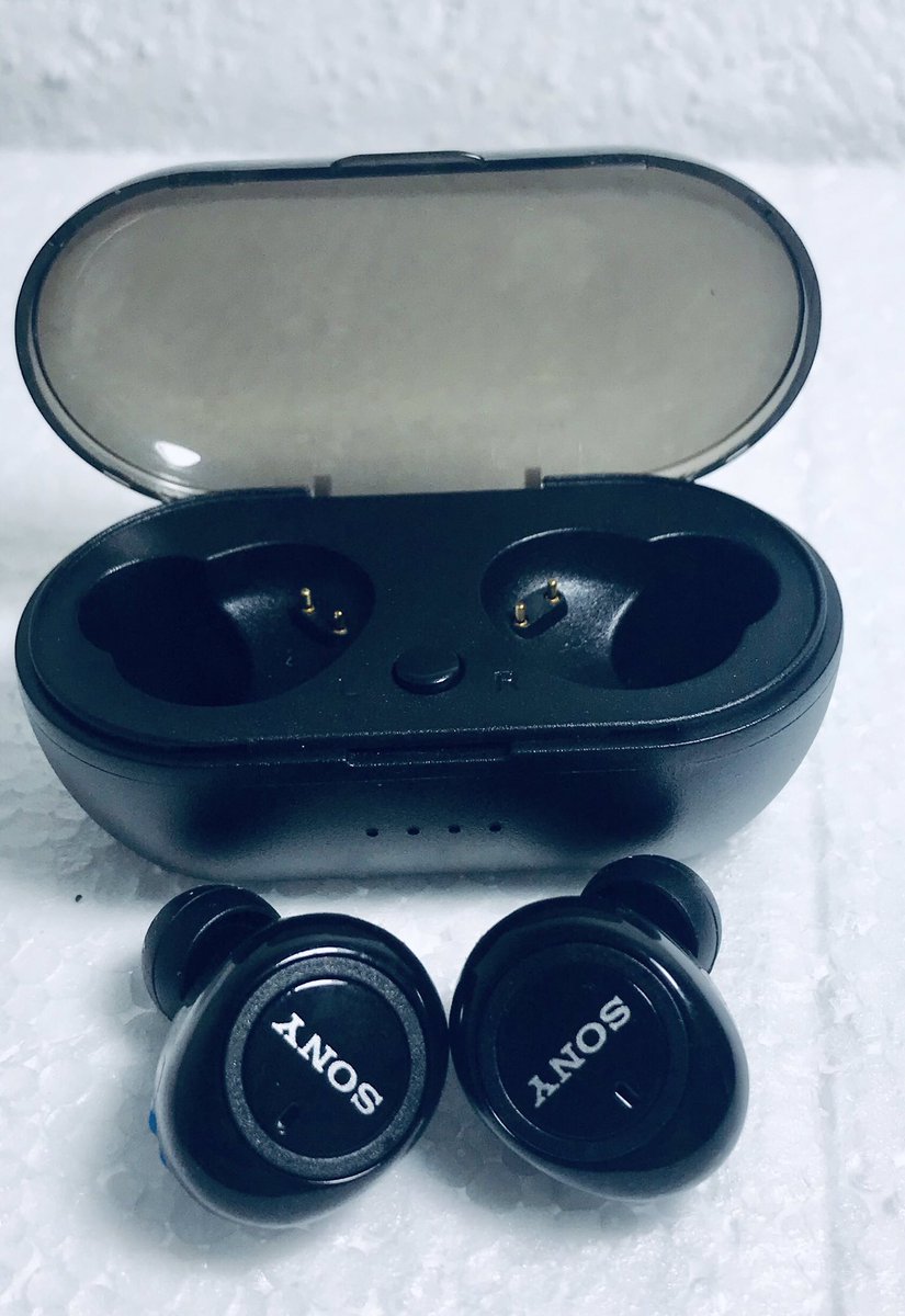 FrigeekShop's tweet photo. ¿Y si empiezas el día con buena música? ¿Qué tal te caerían estos #Sony #TWS7 #Wireless?
Una belleza a solo $599 y con envío gratis a todo el país 😱
Mejor no se puede; aprovecha
Visita nuestra tienda online protegida por mercado libre #FriGeekShop👇
https://t.co/bGROTlo5Iw https://t.co/sERoo2AnOe