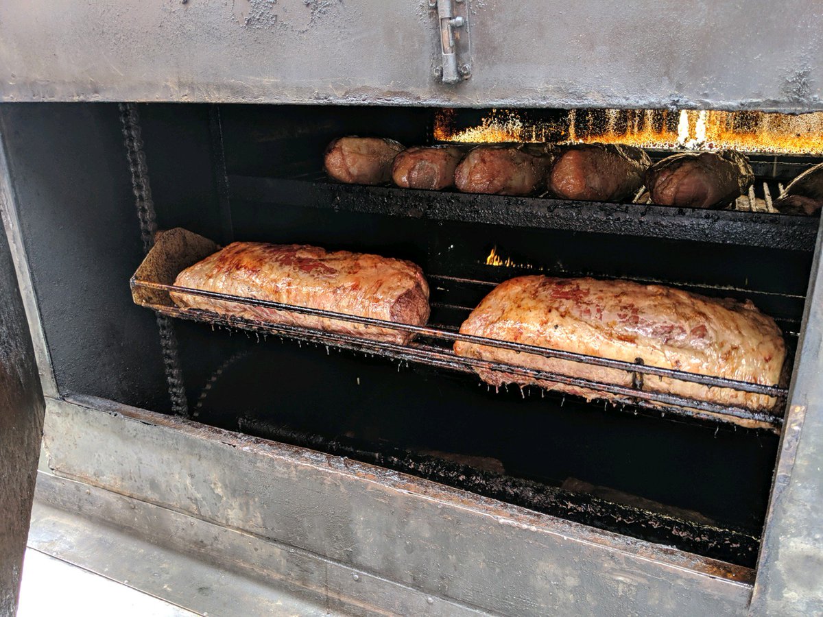 NECattlemen's tweet photo. Beef is cookin' at the Nebraska State Fair! #beefpit #nestatefair https://t.co/9w97z9ctcb