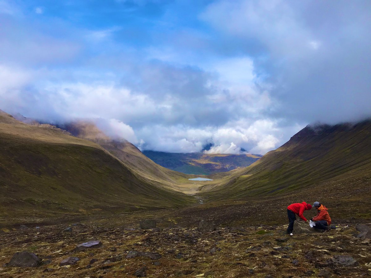 Kathryn Adamson (@drmeltwater) on Twitter photo Perfect weather for some boulder sampling #Fieldphotofriday #Iceland #fieldwork <a href="/ljmugeog/">LJMU Geography</a> <a href="/MMUGeog/">@MMUGeography</a> <a href="/PhysGeogMMU/">MMU Physical Geog</a> @glaciologytim <a href="/WillemvdBilt/">Willem van der Bilt</a> <a href="/KonstantinNebel/">Konstantin Nebel</a> Perfect weather for some boulder sampling #Fieldphotofriday #Iceland #fieldwork <a href="/ljmugeog/">LJMU Geography</a> <a href="/MMUGeog/">@MMUGeography</a> <a href="/PhysGeogMMU/">MMU Physical Geog</a> @glaciologytim <a href="/WillemvdBilt/">Willem van der Bilt</a> <a href="/KonstantinNebel/">Konstantin Nebel</a>