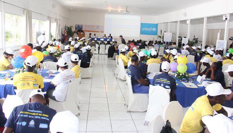MENFP_Education's tweet photo. En partenariat avec le ministère de l’Education nationale (#MENFP) et l’organisation Initiative pour le développement des jeunes (#IDEJEN), l’#UNICEF a lancé à l’hôtel Montana, ce jeudi 29 août 2019, un Forum de deux jours sur l’employabilité des jeunes.
https://t.co/RpJneFS8x7 https://t.co/gN9iWHFsMN