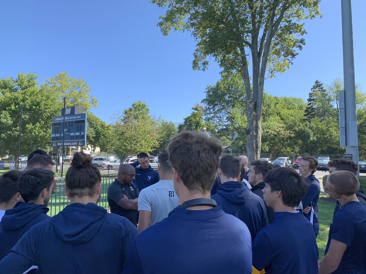 WVUMensSoccer's tweet photo. π
#HailWV #WNU19 https://t.co/q1w9LCW9Lg