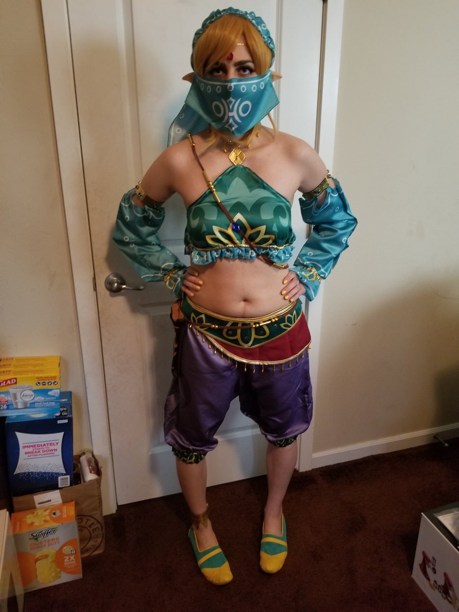 Happy_Sakura_CP's tweet photo. Gerudo Link today, catch me at PAX West!
#paxwest #pax #paxwest2019 #paxwest2019cosplay #cosplay #cosplaygirl #link #gerudolinkcosplay #gerudolink #linkcosplay #cosplayfun #gerudo #femlink #legendofzelda #legendofzeldabreathofthewild https://t.co/qXo0Oyhmn4