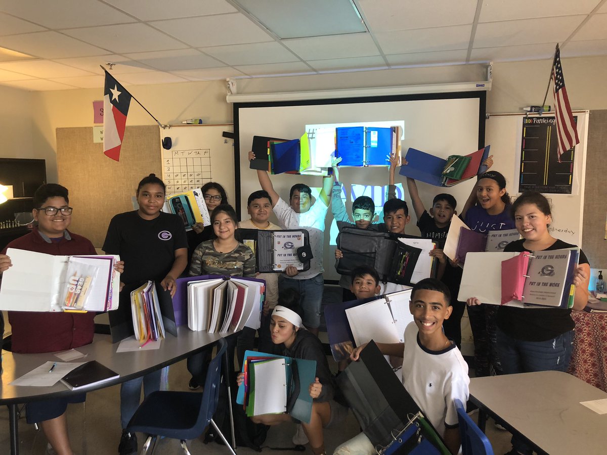 LozanoAvid's tweet photo. Perfect AVID Binder checks make for a great Friday!
#ThisisAVID #BeTheOne https://t.co/IkTV971qHN