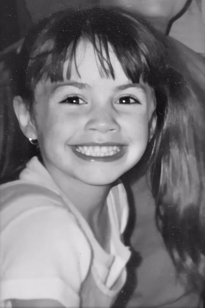 lalioficial's tweet photo. 😬 https://t.co/PLUfAIaBiq