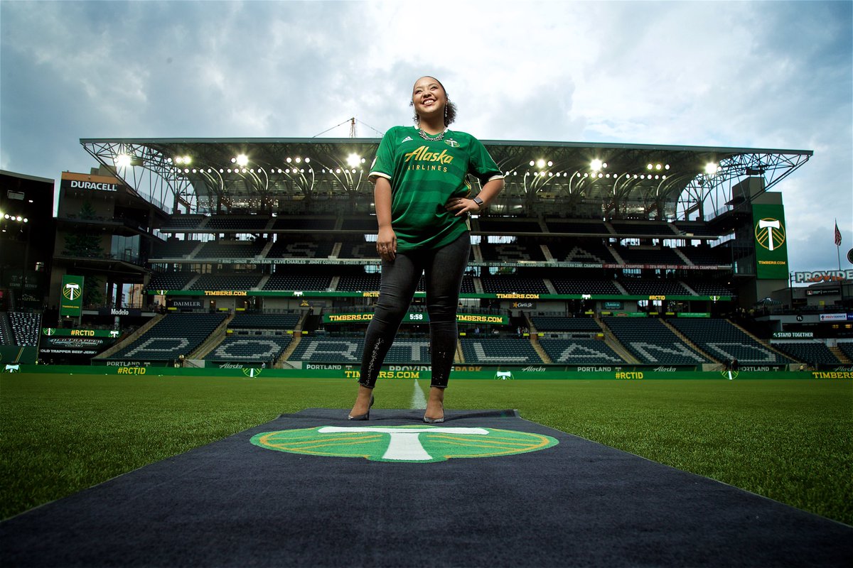 If you've been to a home game, you've heard her voice. Meet Kyra Smith, our national anthem singer for the last 18 years. 

RT for a chance to win a primary jersey, courtesy of 
<a href="/AlaskaAir/">Alaska Airlines</a>. #RCTID #PORvRSL