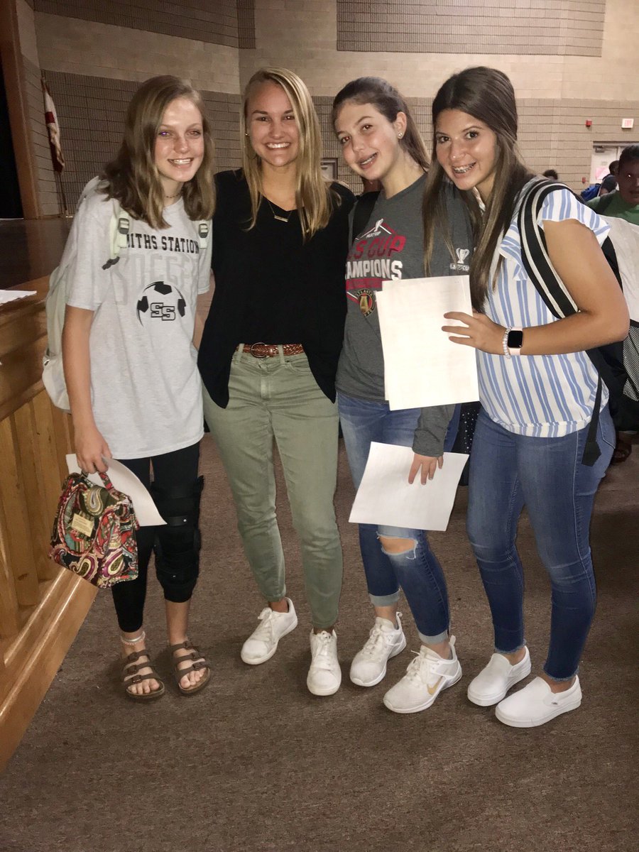 Cassidy Stecenko tweet media