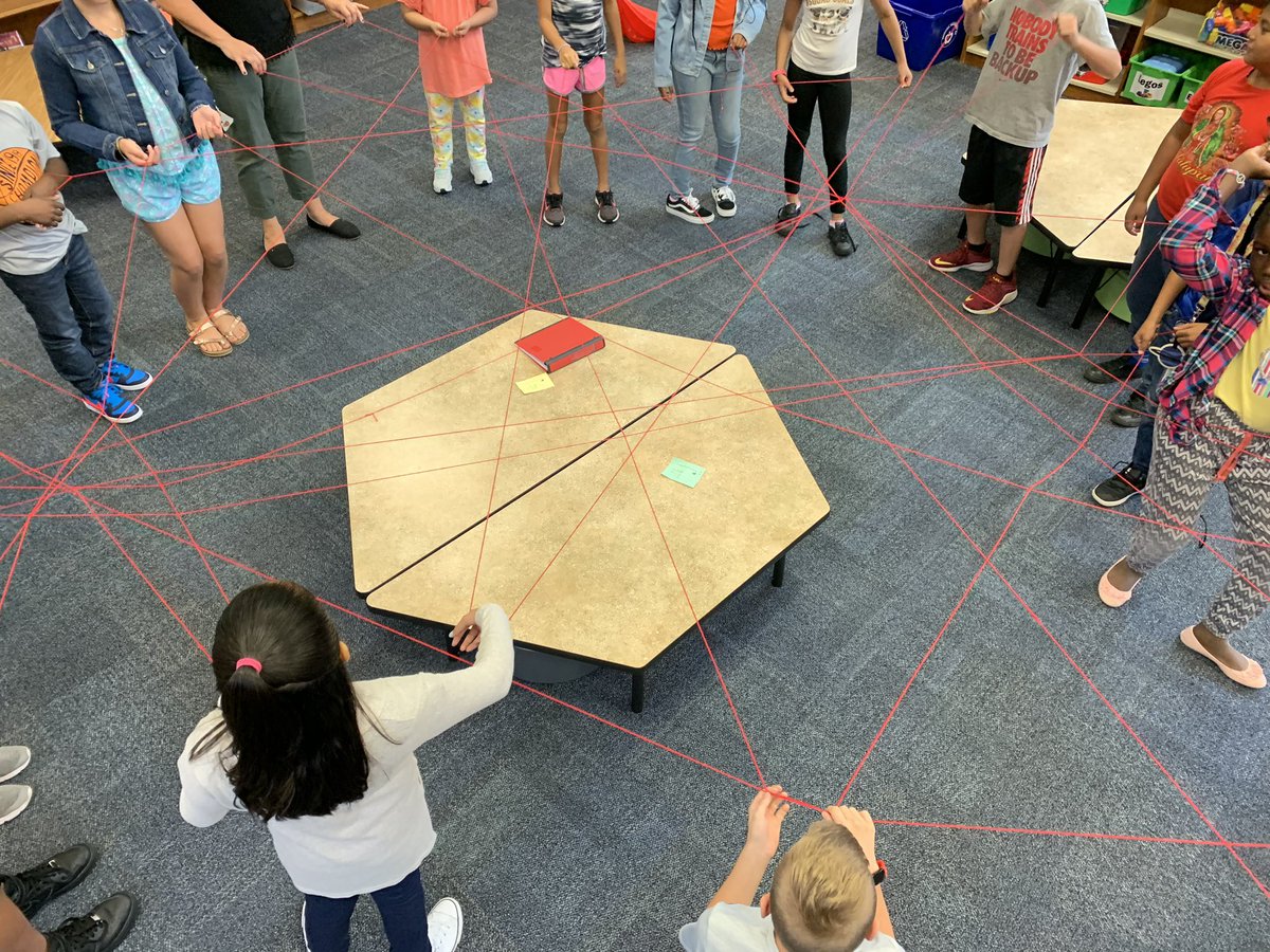 CampiHusnick's tweet photo. Starting off LMC by making connections &amp; picking great books!!!
#bestevenson #makerspace https://t.co/0wqRlOFbfg