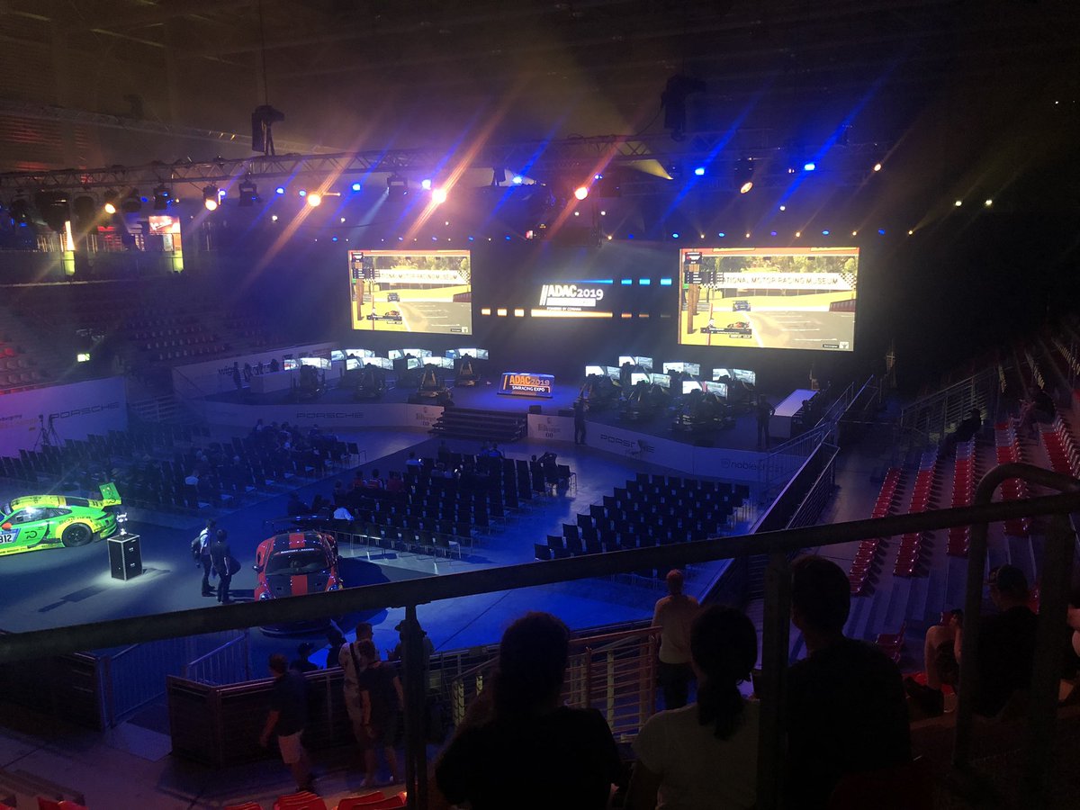 KickedInYOO's tweet image. Back once more at @SimRacingExpo! 

@OfficialVRacer