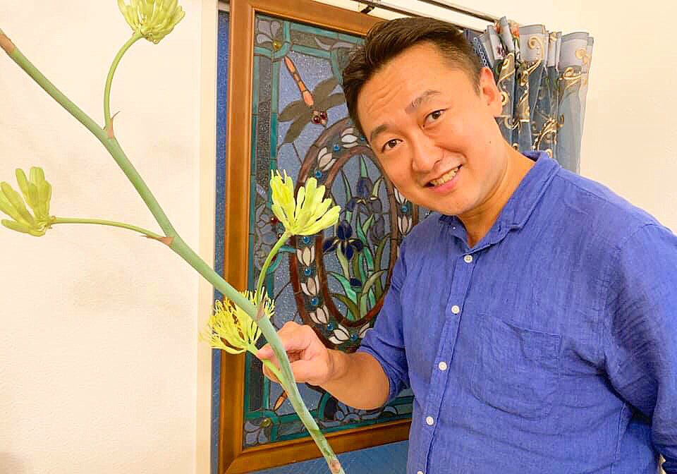 キック 一生に一度咲くと言われる雷神の花 本牧の風間印房さんの開運サロンで今年も咲いた その花の咲くところを見たものは幸せを掴んだことと同じという みなさまに幸せよ届けっ T Co Hr8yutkwwl Twitter