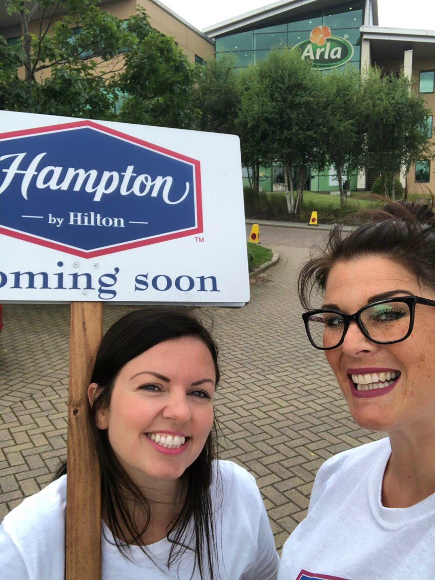 HamptonLeeds's tweet photo. Another successful morning promoting the hotel to local businesses and handing out more sweet treats

#openingsoon #newhotel #leeds #hamptonbyhilton #salesandgm #cupcakes #hospitality https://t.co/gFPmlL3OSC