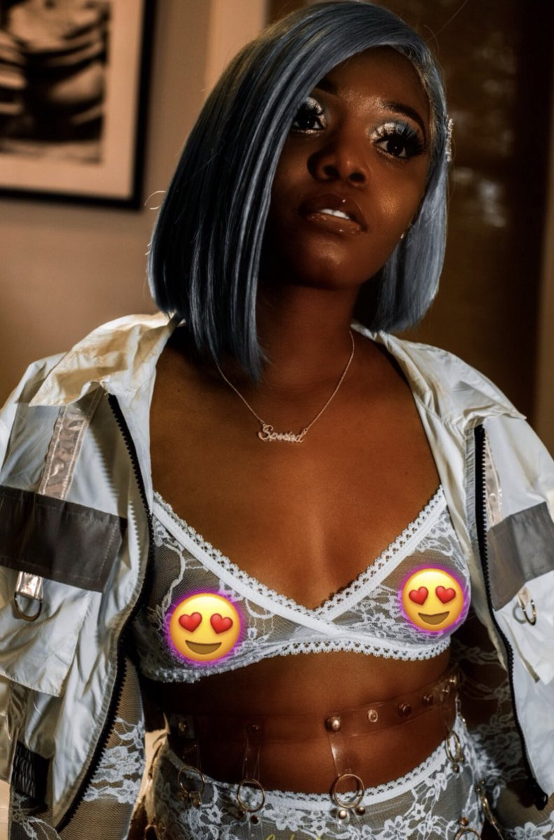 IAmAlysia18's tweet photo. Stromi 😍🌪
Photographer @ceehundoe 
Hairstylist @royalraestyles 
MUA @_markedbymichelle 
Outfit @fashionnova .
.
.
#prettyfemalerappers #Itslisahoe #Period #Sexy #Upnext #Ouuu #Okurrrt https://t.co/HylvKjoLrI
