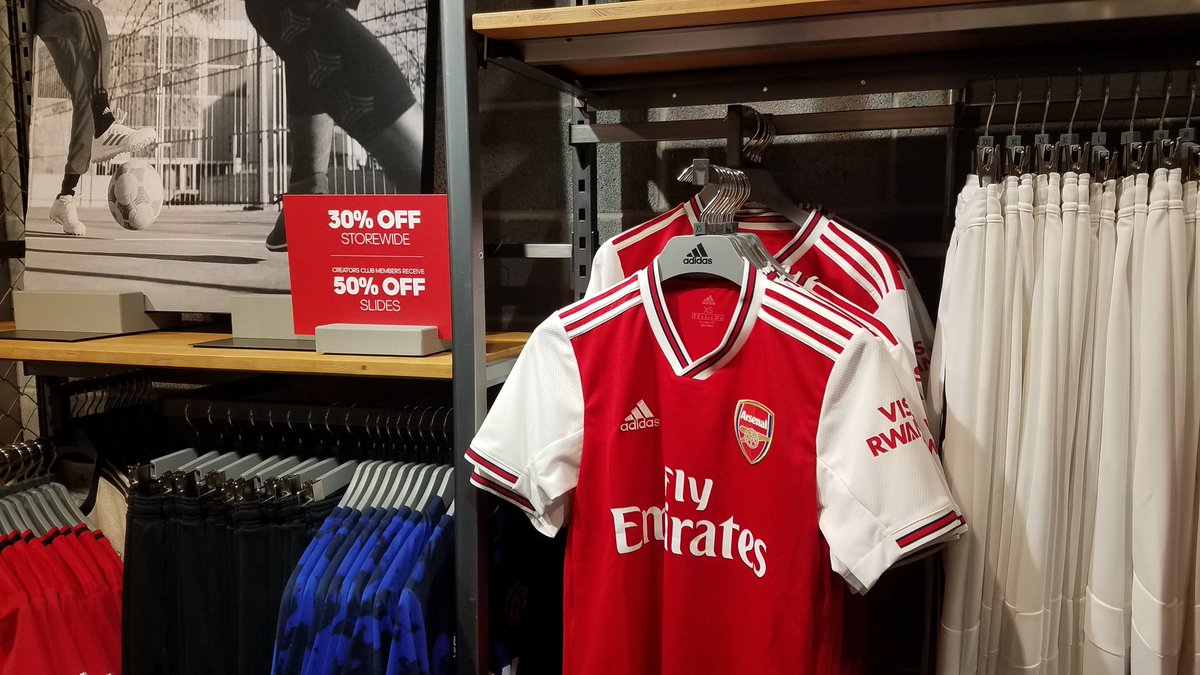 adidas store water tower place