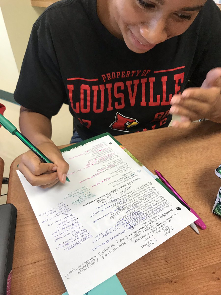 RawsonMs's tweet photo. Introduction to poetry analysis through color marking! Great conversations by these amazing 9th graders. #classof2023rocks @SuncoastHighFL @pbcsd https://t.co/lbNflnPVyf