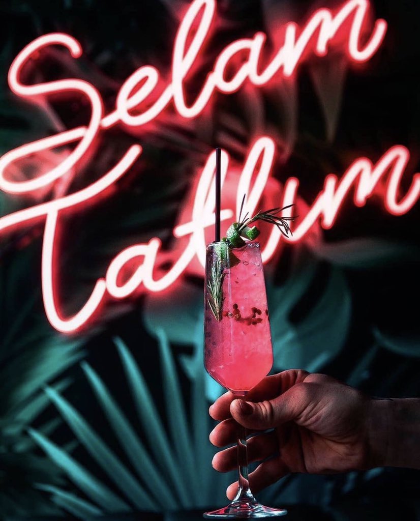 Today's cocktail is a creation from cocktail alchemists  mixologist <a href="/sancakakanay/">Sancak Akanay</a>
Is an aromatic sweet &amp; sour floral cocktail.
Cezzali
50 ml Brentingby gin 
20 ml  Mastiha liqueur 
25 ml ginger infused cloves  syrup
30 ml lime juice
20 ml pomegranade infused hibiscus tea