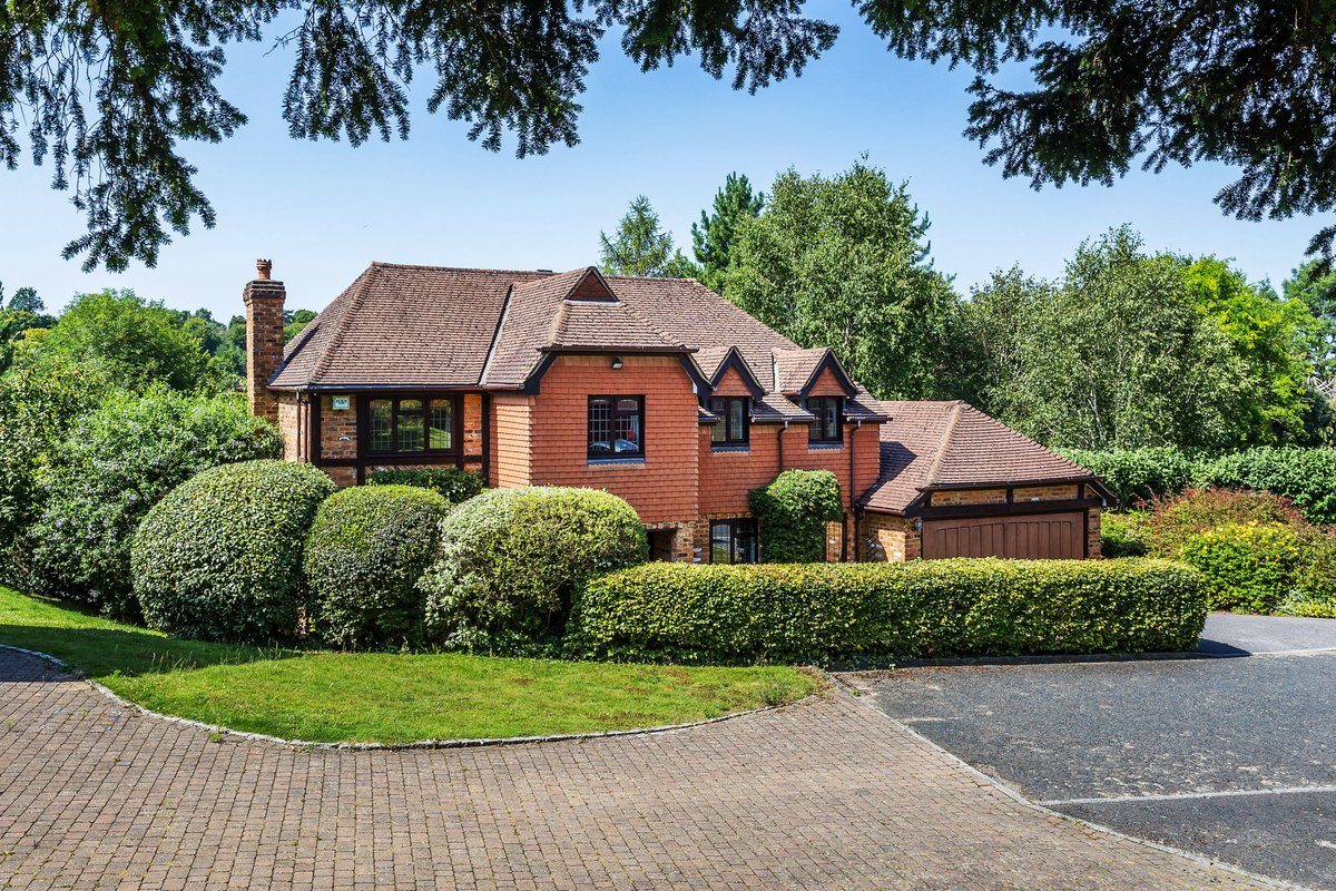 Platform Property on Twitter "This fine looking house in Caterham has