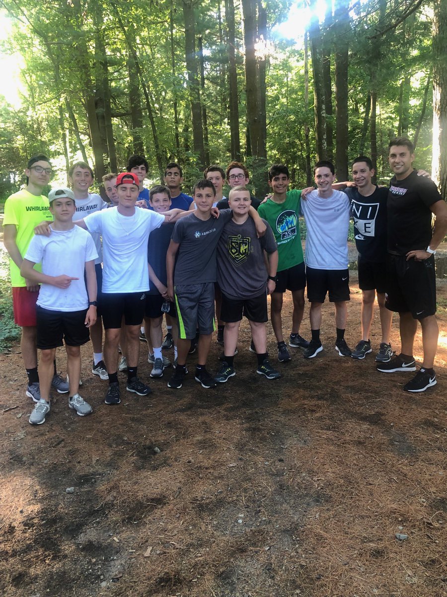 XC_Project's tweet photo. Excellent workout today with our Redmen Relays. Partner 800’s with an emphasis on quality and consistency. Good prep for the Clipper Relays next Saturday. #xcrelay #teambuilding #champions https://t.co/zIZT7mgNKX