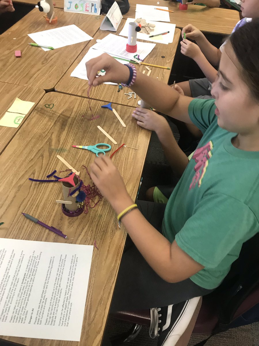 denise_holmes4's tweet photo. Sierra Verde 4th graders,  using what they have learned about conservation, to create “Impact Monsters”  #anythingispossible #ASUteachercandidates @DVUSD @SVViperPride https://t.co/tpq0OnSlAk