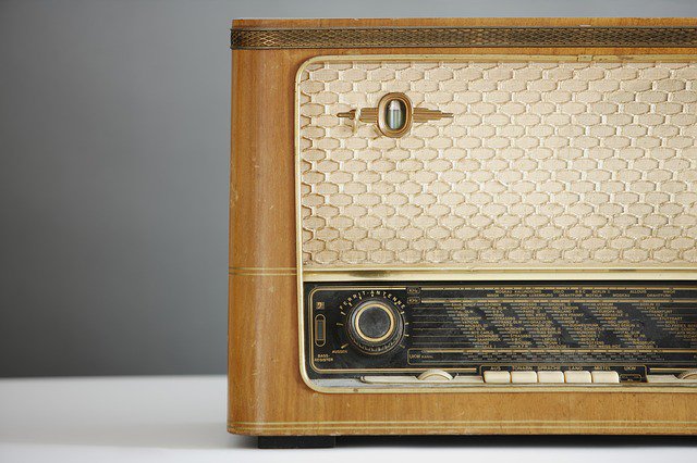 Land_Line_Now's tweet photo. #TodayInHistory 

99 years ago today the first #radio #news program ever was broadcast, from station 8MK in #Detroit, Michigan. https://t.co/y0swSzcb5n