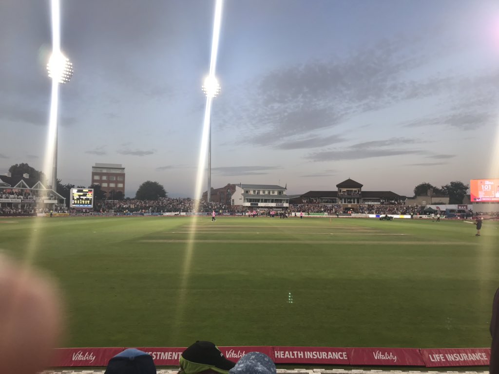 CooperChef's tweet image. Come on Somerset!! Cracking knocks by banton, Byrom and Abell