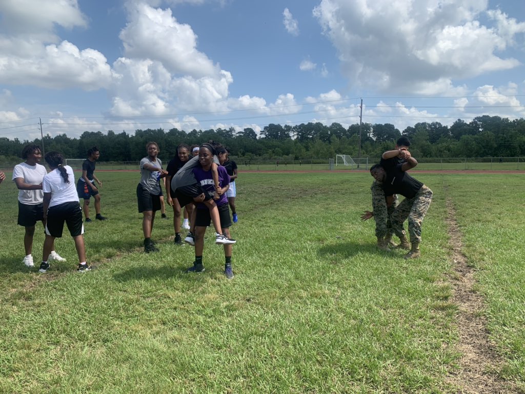 CoachWestbrooks's tweet photo. When you find out how tough your kids are you can’t help but be proud! Love these kiddos! I believe they even surprised themselves! #CoogsHouse #MuscleUp #BattleBuddies #TeamOfWe #SetTheTone @NimitzHS_AISD @AthleticsAisd @AldineSports @drgoffney @LadyCoog_BBall https://t.co/I9ALBQ09Jl