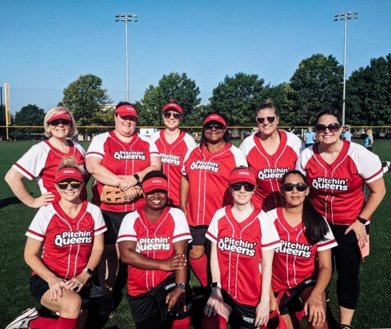 CommunityAmerCU's tweet photo. Our CommunityAmerica softball team had a ball playing in the @KC_UYA Queens of the Diamond tournament. All funds raised benefit girls’ softball and academic enrichment at the Academy.🥎 #CACUGivesBack #WEKC https://t.co/8HLG8YHShH