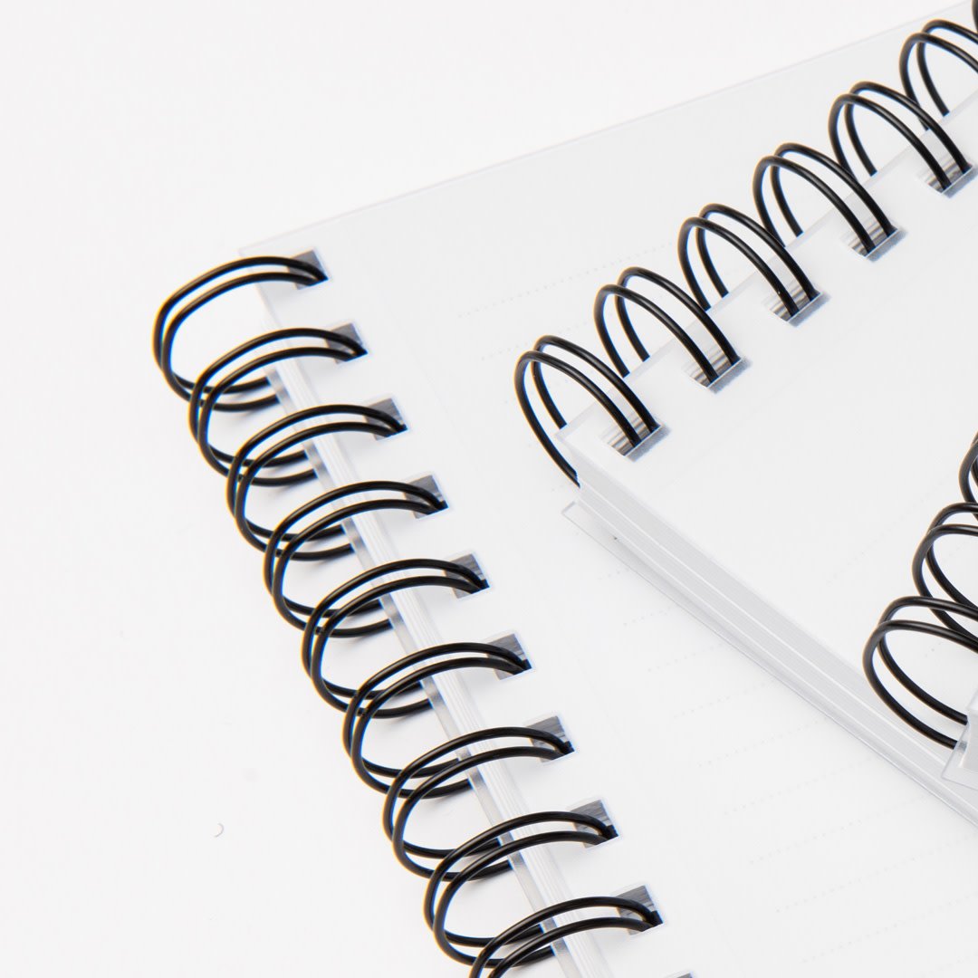 russellandhazel's tweet image. New spiral items have arrived🖤
#spiral #spirlanotebook #spiralnotepad #augustrefresh #newdesigns #backtoschool #writeitdown #stayorganized #addlifetoyourwork #russellandhazel #RH #inthedetails #customplanningsystem #russellandhazellove #frosted #goldfoil #pen #blackandwhite