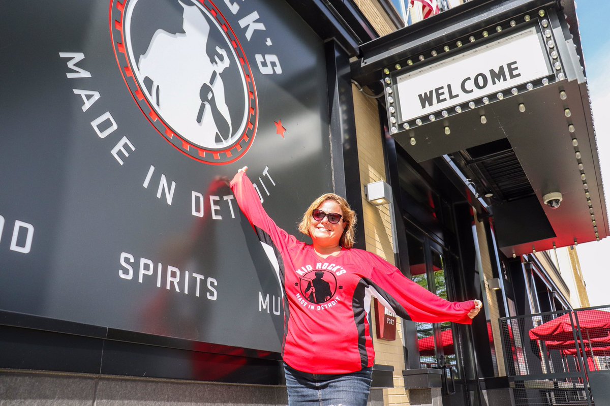 TheMixingBoard_'s tweet photo. LET’S 👏 GO 👏 RED 👏 WINGS! 👏
••••••
Happy Friday Detroit! 🤜Grab one of our limited release Kid Rock’s Made in Detroit own game day hockey jerseys🤛
#HowWeRockDetroit https://t.co/uU9idcvCzL