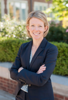 HaslamUT's tweet photo. Marianne Wanamaker won the Alexander Prize, which honors a UT faculty member for exceptional teaching and distinguished scholarship. #FacultyFriday https://t.co/iizO98S3T2