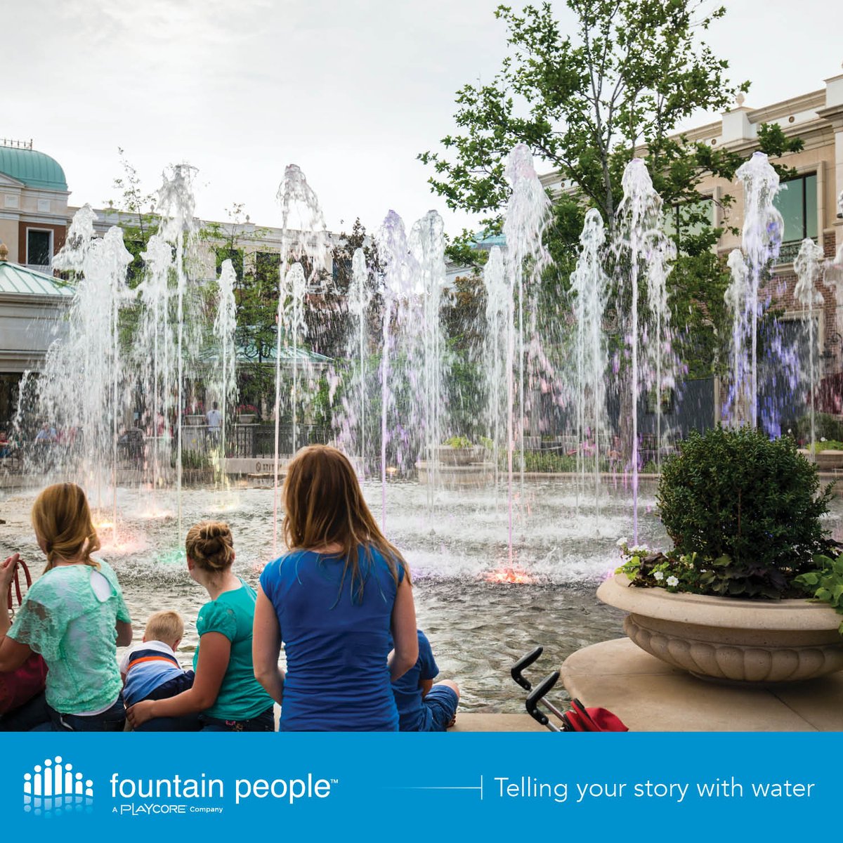 FountainPeople's tweet photo. Fountain People will be closed on Monday in observance of Labor Day. Wishing you a cool and refreshing Labor Day Weekend! https://t.co/yvxCJSgXF8