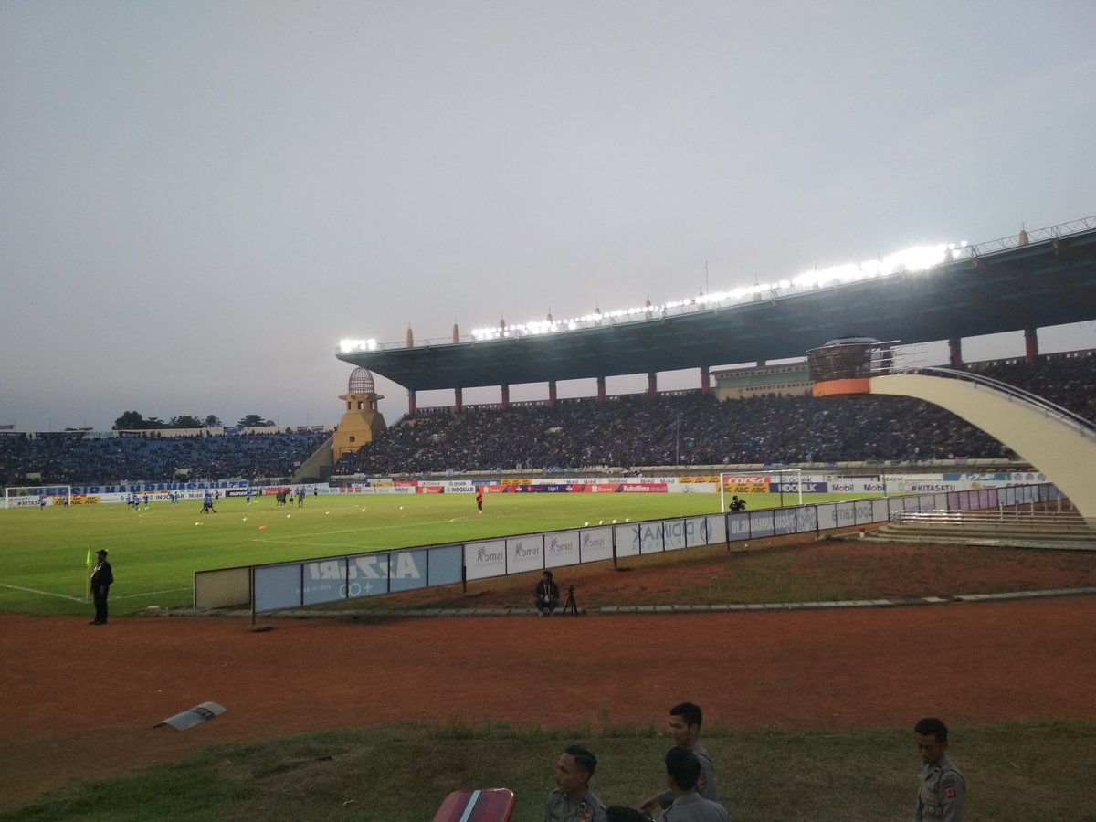 slemaniaUNV's tweet photo. Kebobolan menit terakhir itu sakit 😢 https://t.co/XzHFai63vf