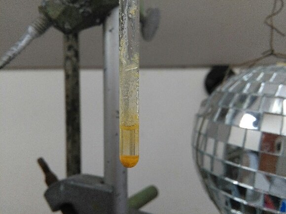 vabeland's tweet photo. Namaste to the god of disco crystallography (one entity)... This little crystallization-that-could needed all the good vibes it could get with its slow decomposition in solution to that orange shit... Now, do they diffract and are they of the right thing? #NoRulesFriday https://t.co/sFviO0dYJi