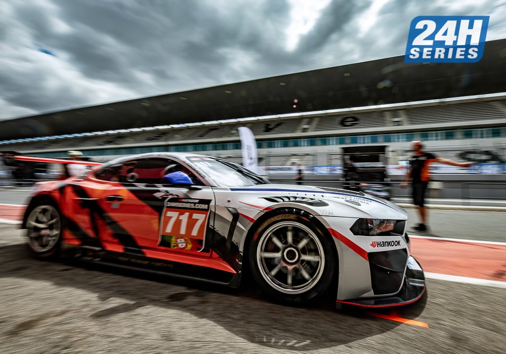 24HSERIES's tweet image. #24HSERIES | The #MARC II V8. It’s not a Mustang. 

Repeat. It’s NOT a Mustang. It’s an ‘iconic styling’.

Full interview with @marccarsaus HERE: bit.ly/2Dl9HUg

Also, ‘Ryan McLeod on…' HERE: bit.ly/2ZKEHJX