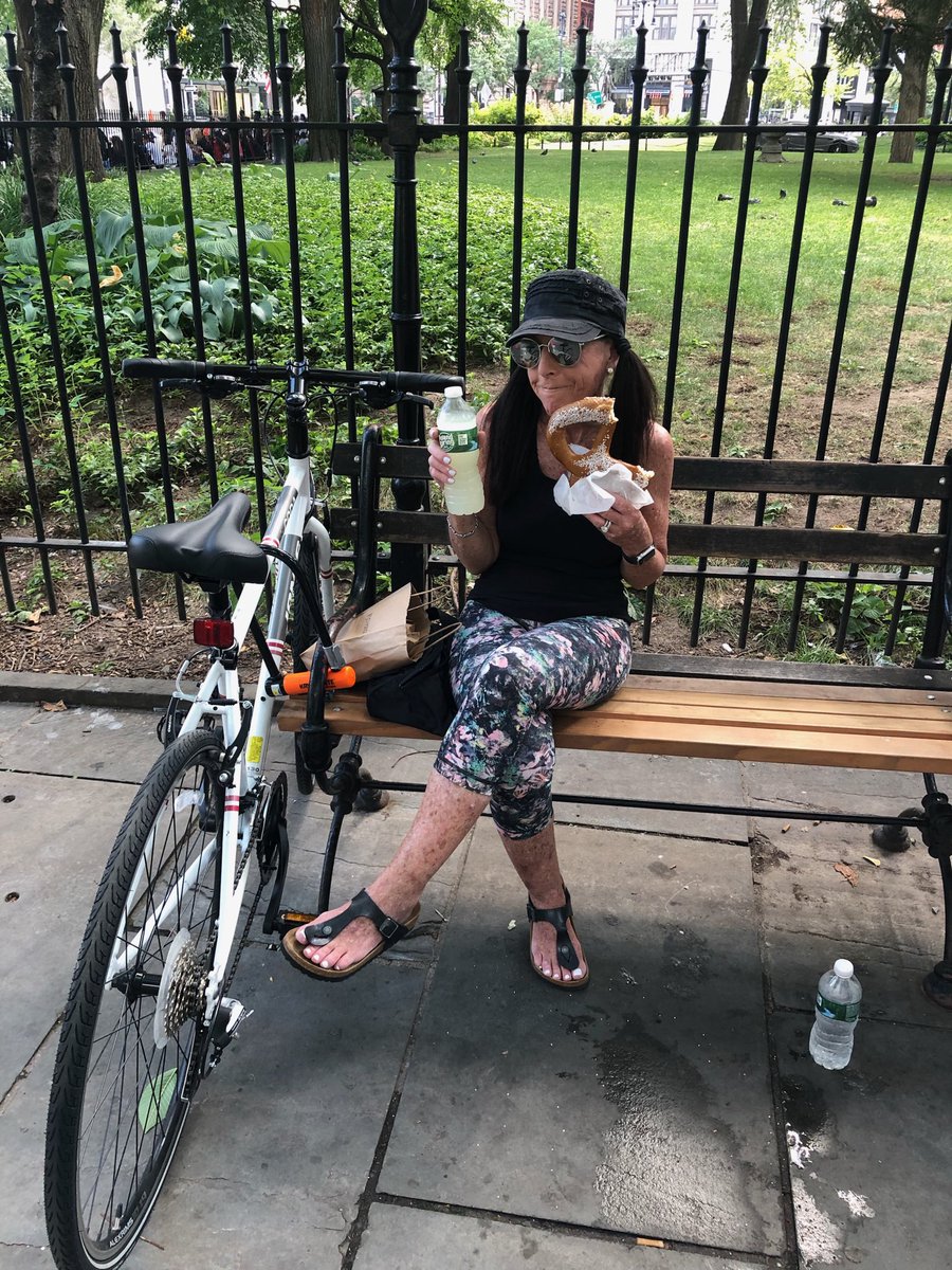 LoriPlung's tweet photo. Drinking my #ORS and eating a Gigantic #salted #NYC pretzel is the best way to #hydrate after walking over the Brooklyn Bridge. #LaborDayWeekendfun #Isurvived #crohnsdisease #TPN #IBD #lovinglife https://t.co/PYjkhjMeCC