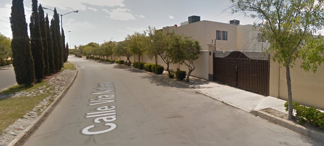 COscar79's tweet photo. @jmasjuarez Es la calle vía Natura a donde se llega a Gardeno 1 y 2 (entre teofilo borunda y av de las torres) cuando vayan por favor dígame para pedir que se abra el portón, mu has gracias por su ayuda https://t.co/0WFYaaDxsQ
