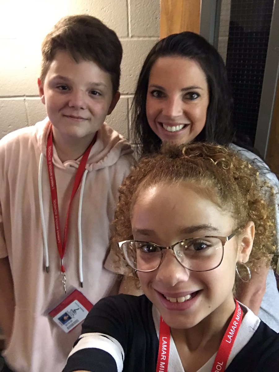 hearnh08's tweet photo. JC is enjoying his sister Addy @LamarMS! Showing her the ropes to ensure her first weeks of middle school are positive ones! Proud of this big brother! https://t.co/f3yvytfvmr