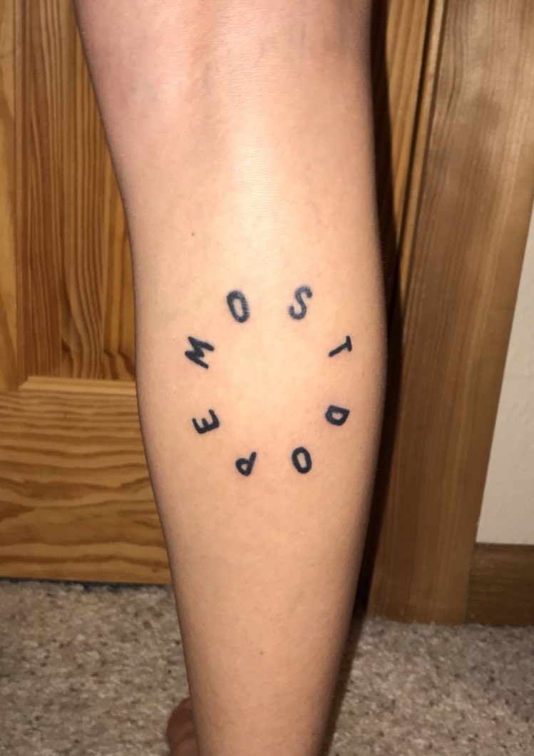 Mac Miller Forever I Love This One So Much Mac Dedicated His Right Leg To Silly Tattoos And He Said That For Him Tattoos Were More About Remembering That Moment