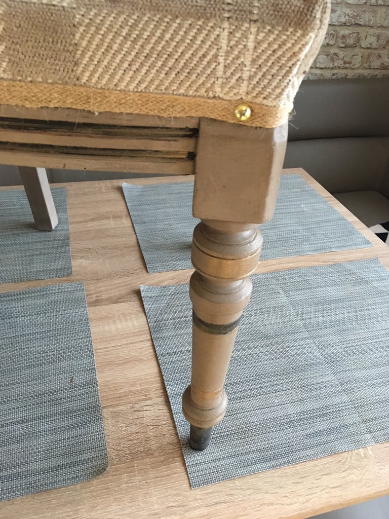 callister_tracy's tweet photo. #FinallyFinishedFriday
This has been a labour of love! From ugly duckling to beautiful swan - #cleaning #sanding #unpicking #stapleremoving #fabricstripping #repairing #filling #painting #addingdetail #waxing #distressing #buffing #reupholstering and it’s done😍x https://t.co/2vnf5Tw2uw