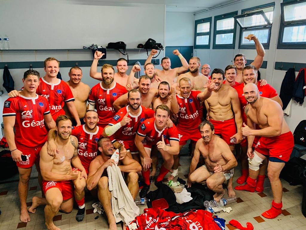 #RNRSA

Le <a href="/SArugbyofficiel/">Stade Aurillacois Cantal Auvergne</a> s'impose à Rouen ! Bravo les garçons !

💪💪🏈🏈