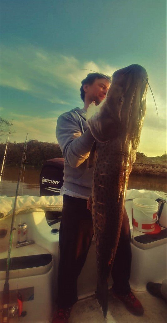 carlostortul's tweet photo. @PESCADEPORTIVA_ RECONQUISTA SE CALIENTA EN INVIERNO- 3482-540796 https://t.co/MjACqebc61